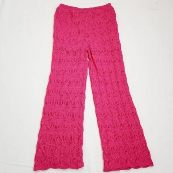 Jessica Simpsons Pink Crochet Wide Leg Pants - Picture 1 of 8